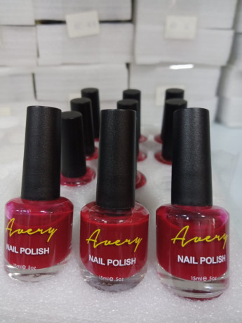 avery-normal-polish-15ml-big-0